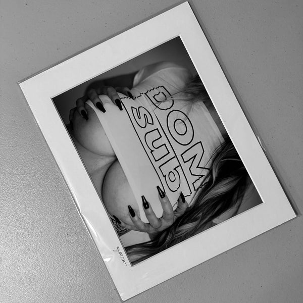 “baby girl” photographic print - Dom sub