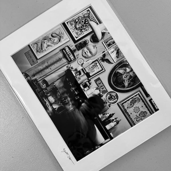 “Tattoo Shop” photographic print - Dom sub